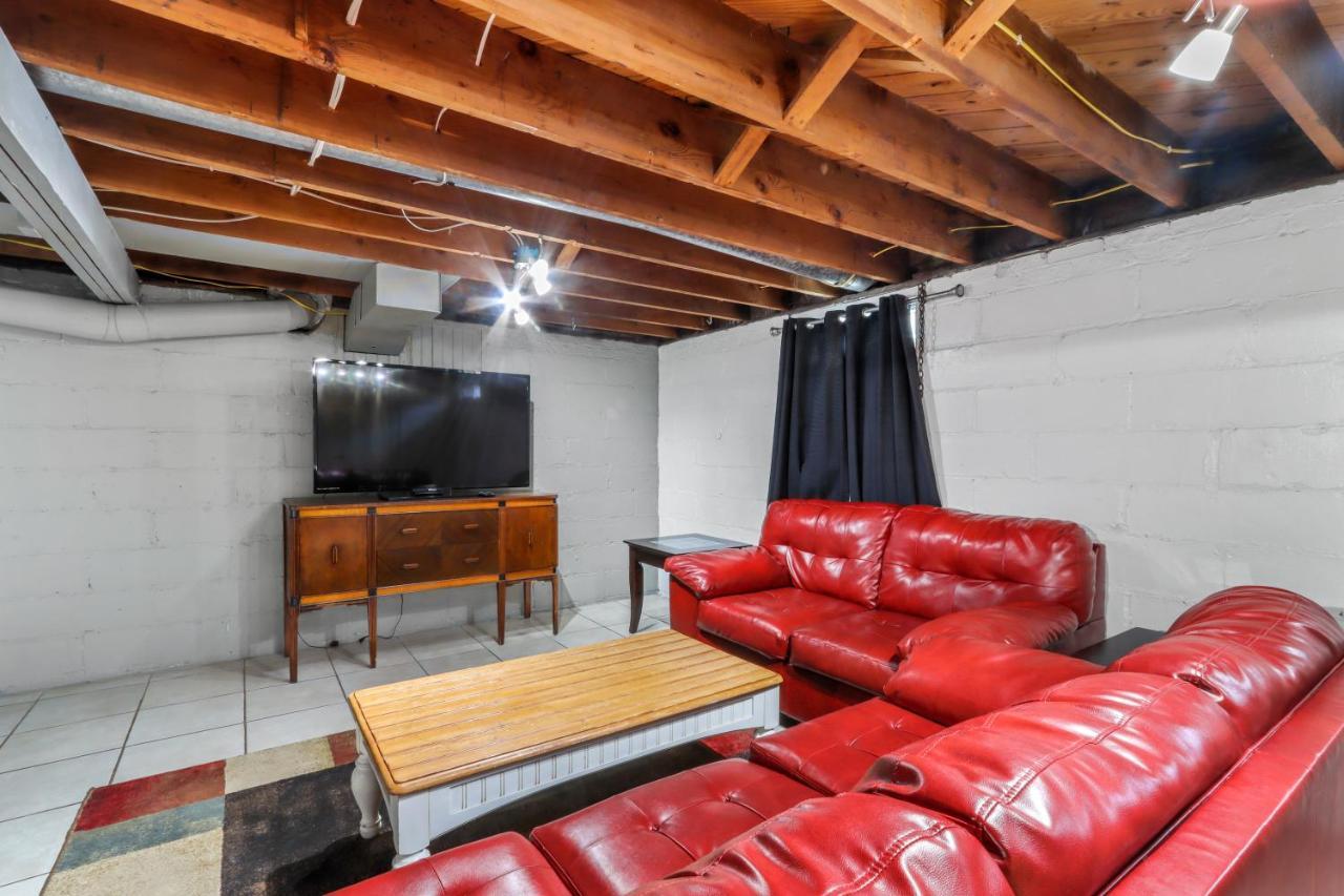 Gorgeous Downtown Bungalow, Walk Everywhere!!! Лейк Дженива Экстерьер фото